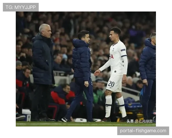 热刺为旧将阿里庆生，昔日天才如今无球可踢令人唏嘘